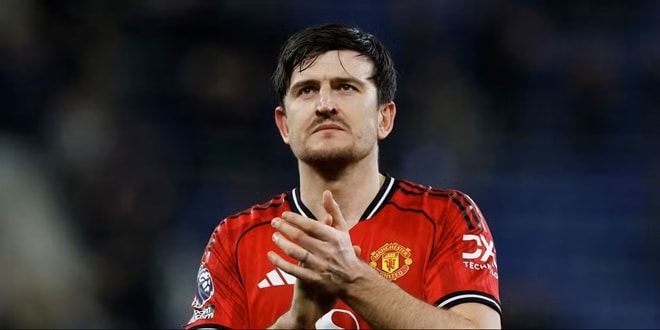 Harry Maguire gia hạn hợp đồng và tiếp tục cống hiến cho Manchester United.