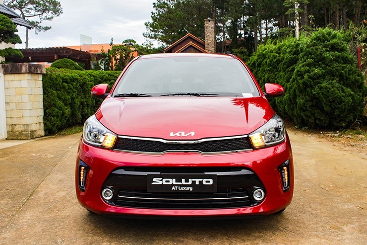Các chi tiết ngoại thất trên KIA Soluto
