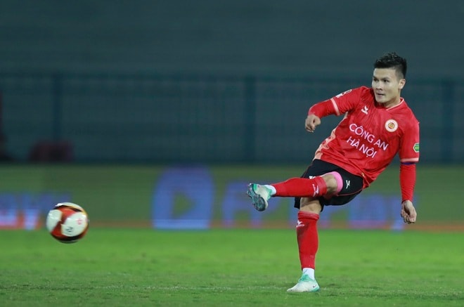 Nguyễn Quang Hải đang có phong độ cao trong màu áo CAHN tại V-League.