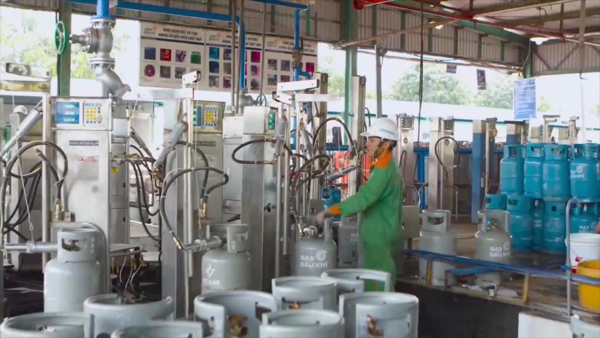 Giá gas hôm nay 6/5/2026 đi ngang ba miền
