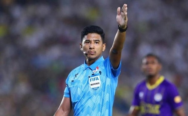 Trọng tài Kamaruzaman bắt chính trận HAGL vs PVF-CAND