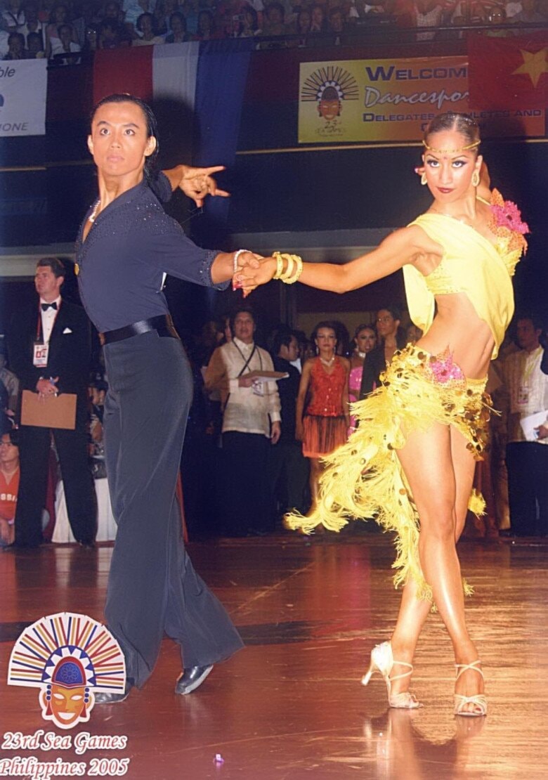 Khánh Thi và Chí Anh từng là cặp đôi dancesport hàng đầu của Việt Nam.