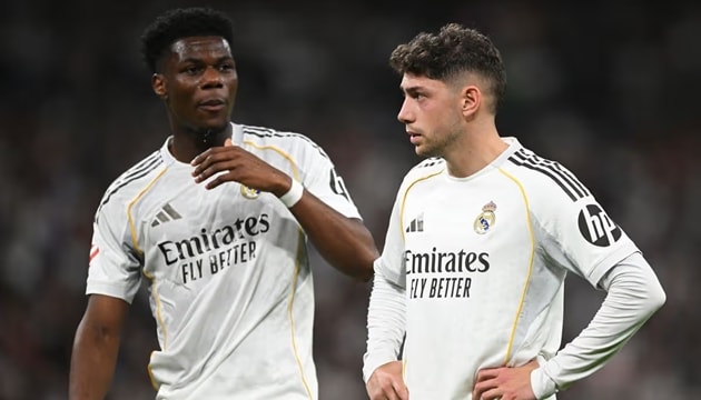 Aurelien Tchouameni và Federico Valverde tại Real Madrid
