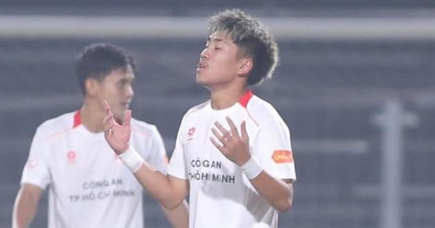 Ngô Đăng Khoa sở hữu tốc độ và kỹ thuật cá nhân lắt léo, là hạt nhân quan trọng cho tương lai.