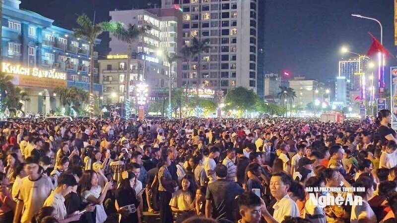 Năm nay, Cửa Lò hứa hẹn sẽ thu hút lượng lớn du khách và Hội chợ sẽ có đông người tham quan, mua sắm.