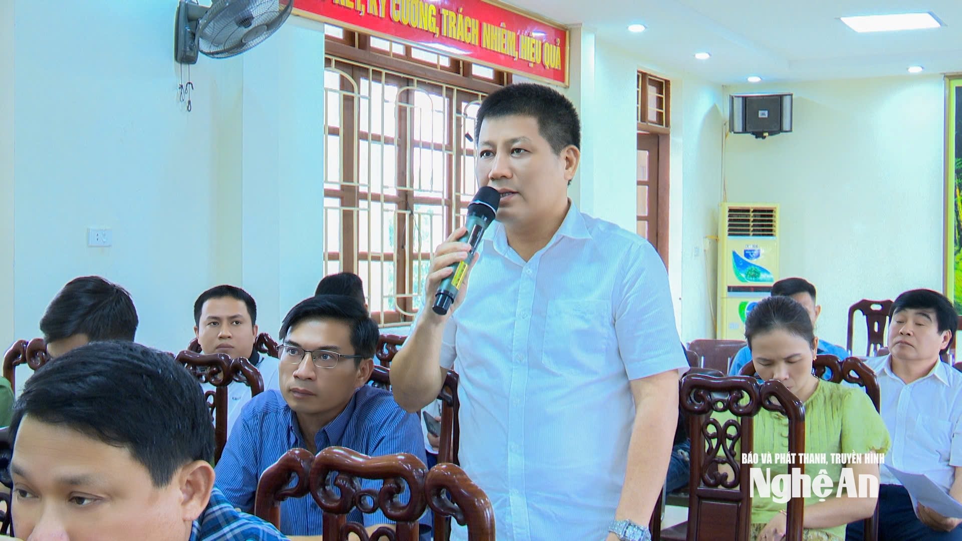  Các đại biểu tham gia đối thoại