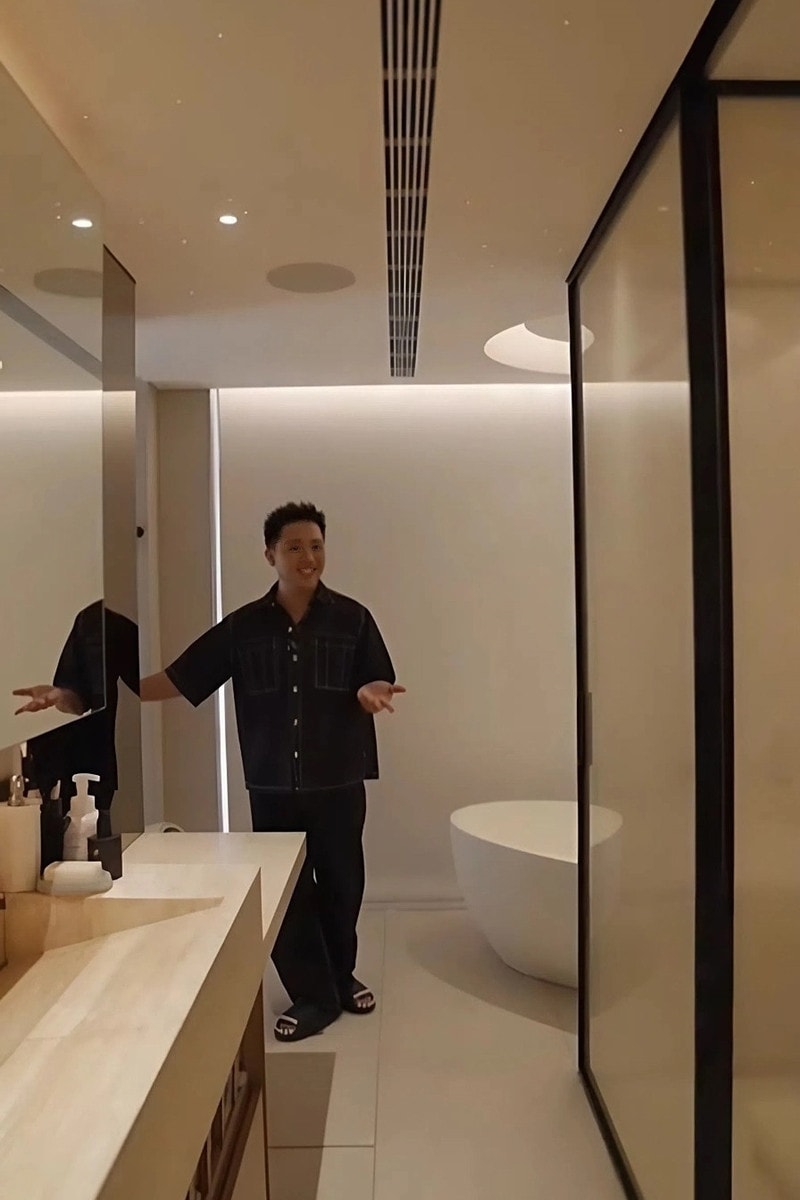 Cơ ngơi mới của Trấn Thành tại đảo Kim Cương, TP.HCM