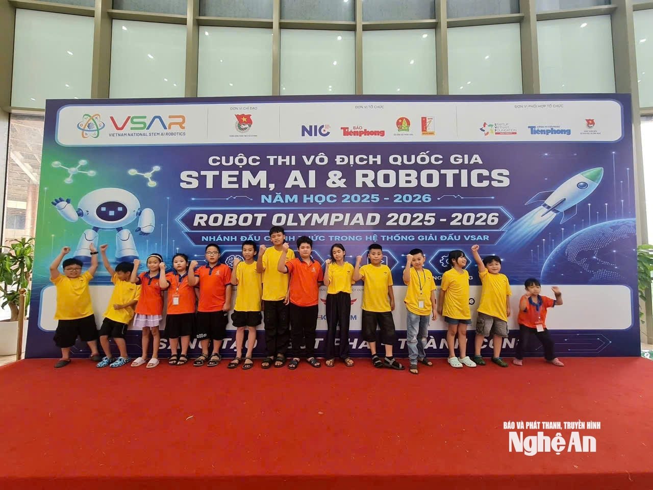 z7814024152157_34eaa8b7593b2a38376cc143dda67e27.jpg