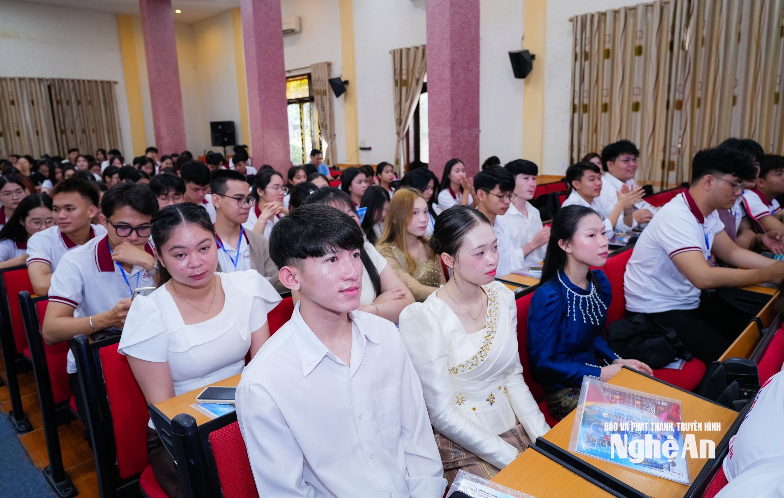 học sinh 1