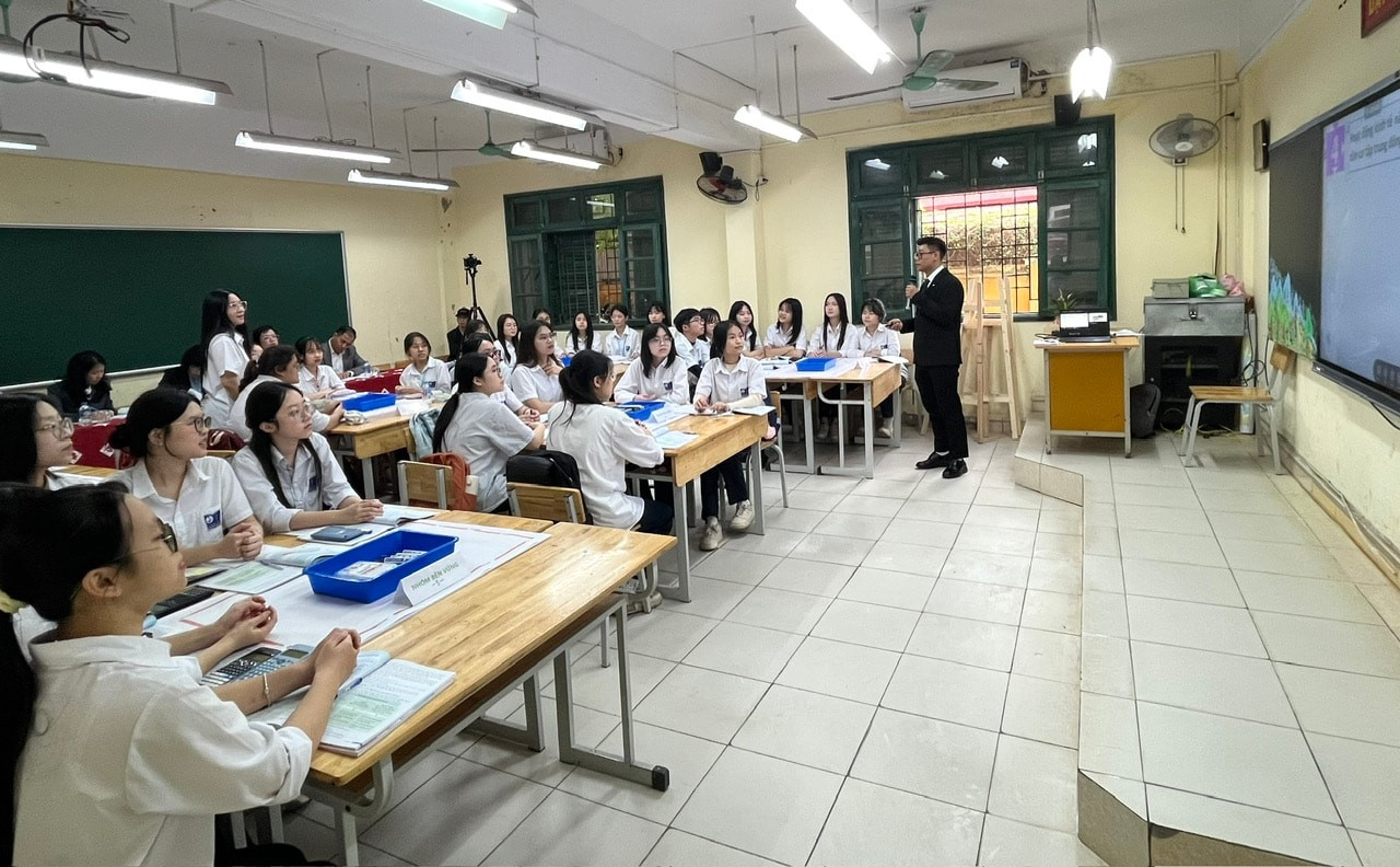 Hà Nội cấm dạy thêm, học trước chương trình trong hè 2026