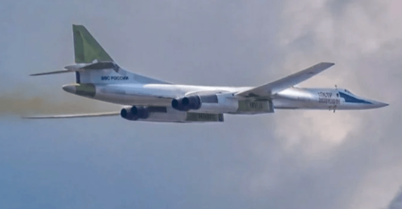 Dây chuyền sản xuất và lắp ráp máy bay ném bom Tu-160 tại Nga