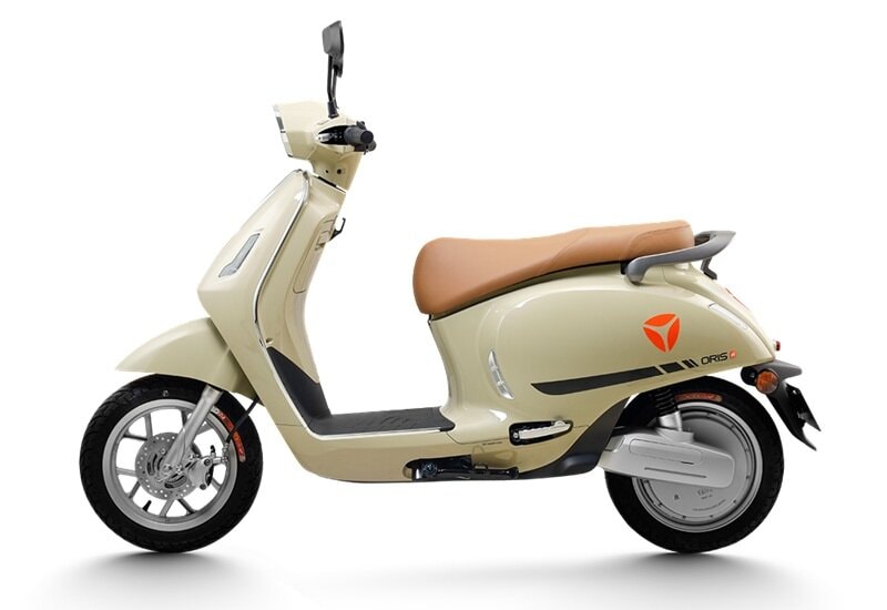 Yadea Oris H sở hữu thiết kế sang trọng cùng pin LFP bền bỉ