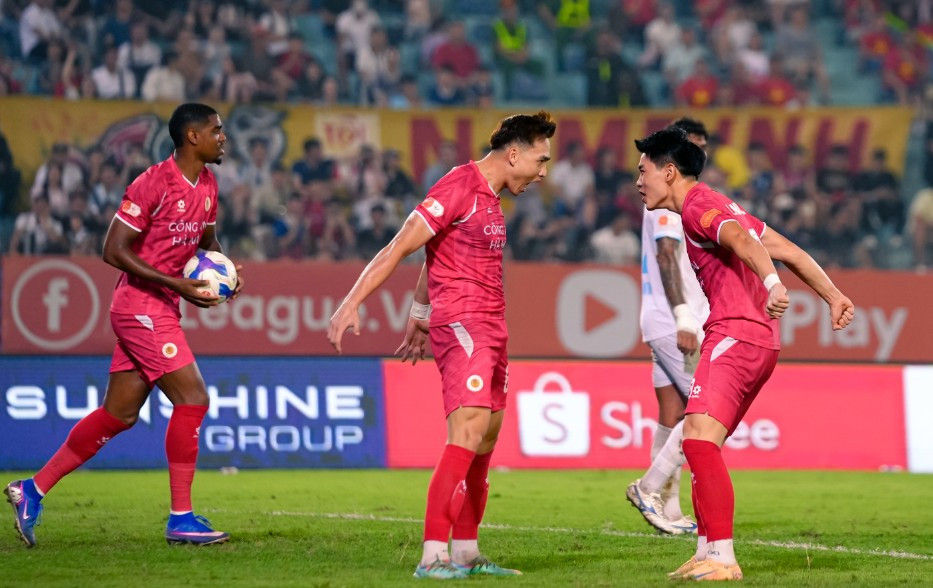 CAHN đang đứng trước cơ hội đăng quang sớm tại V-League 2025/26 nếu giành chiến thắng trước Thanh Hóa.