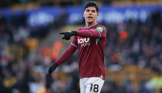 Mateus Fernandes trong màu áo West Ham đang là mục tiêu hàng đầu của Manchester United.