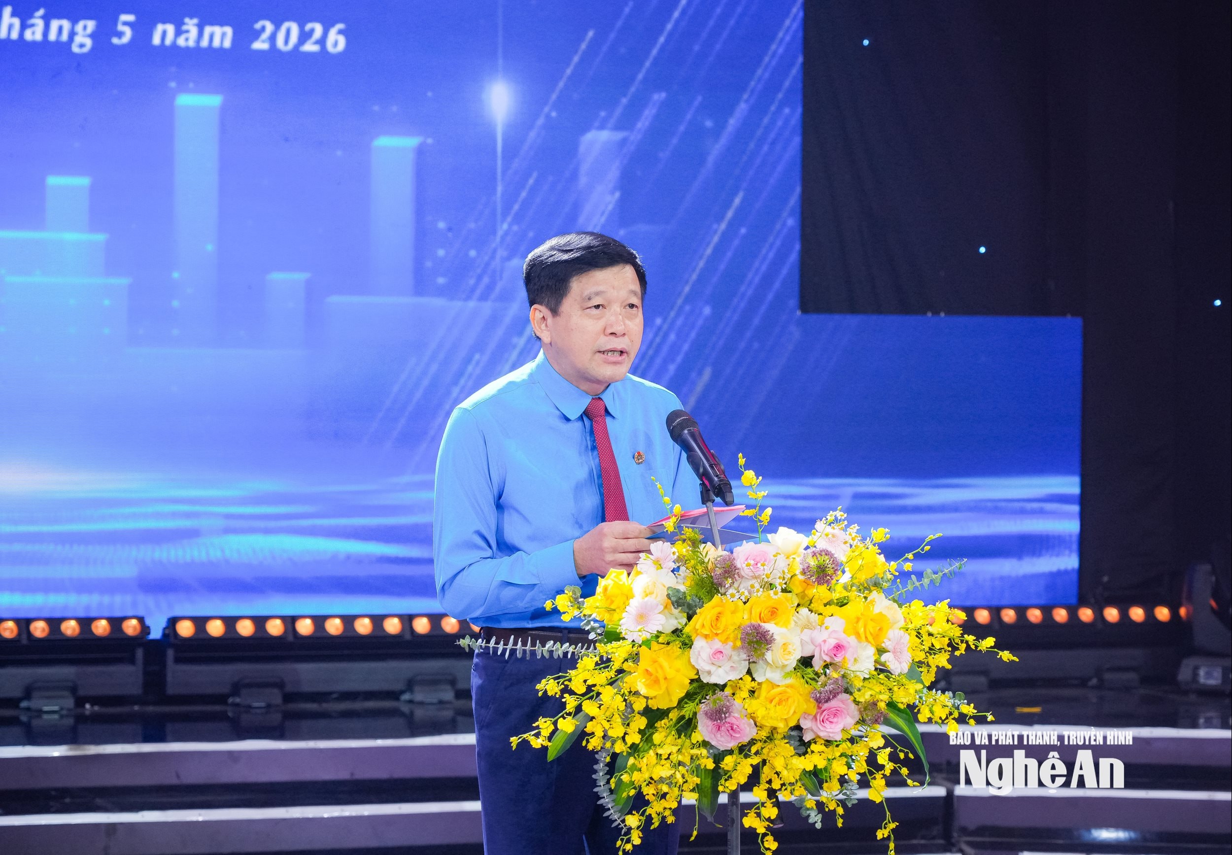  kha văn tám