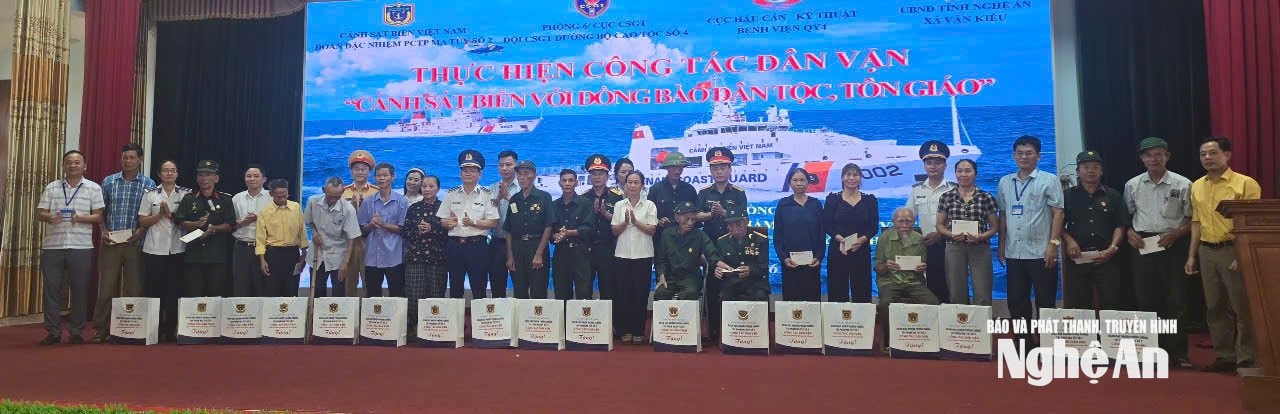 tặng quà cho gia đình chính sách