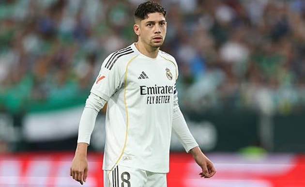 Federico Valverde đang là mục tiêu hàng đầu của Pep Guardiola tại Manchester City.
