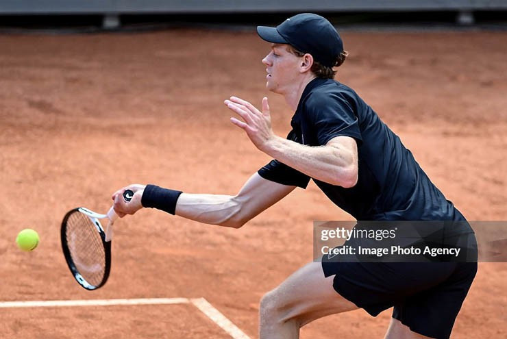 Jannik Sinner đối đầu Medvedev tại Rome Open
