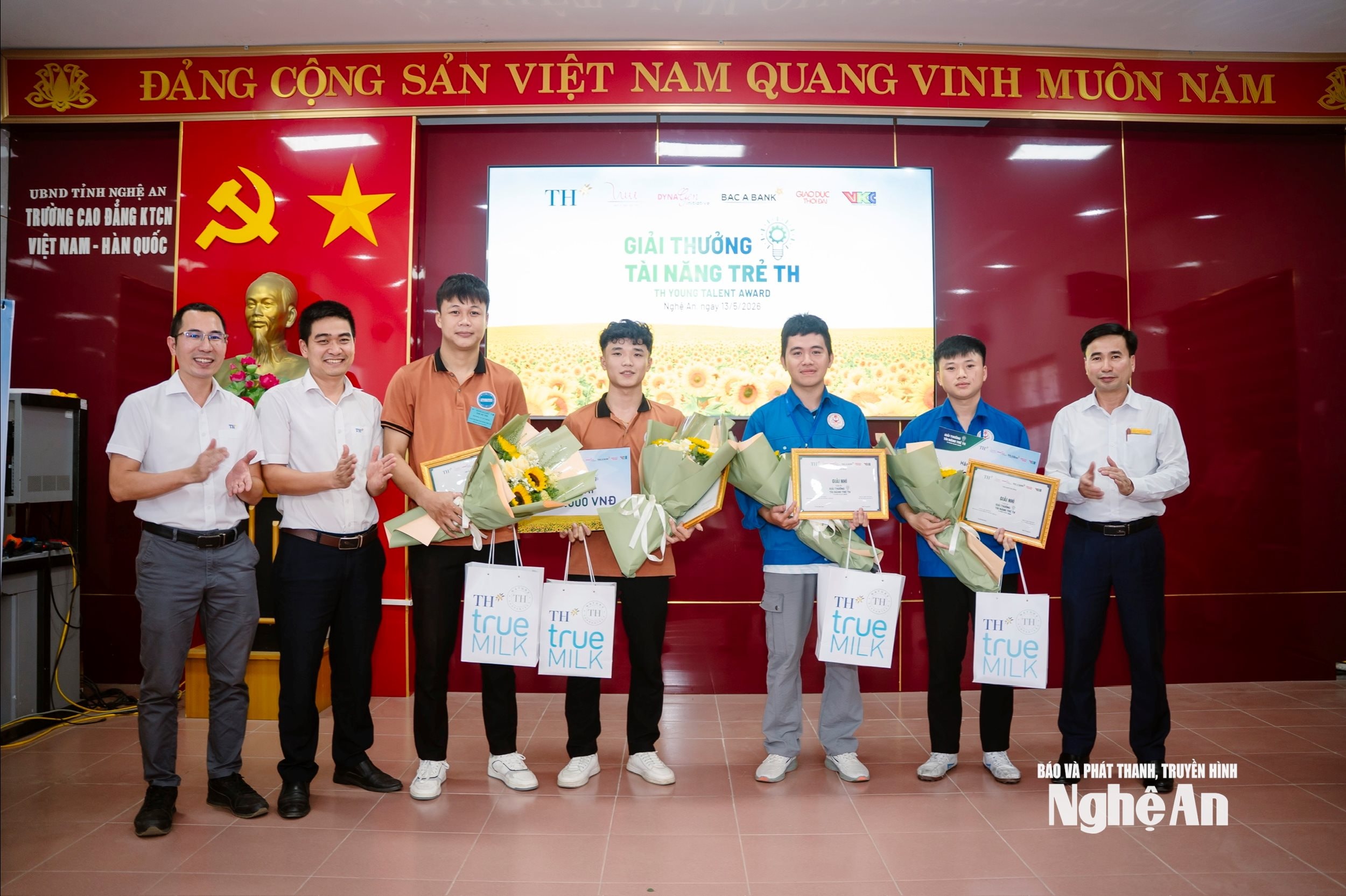 ảnh TH tài năng trẻ 2