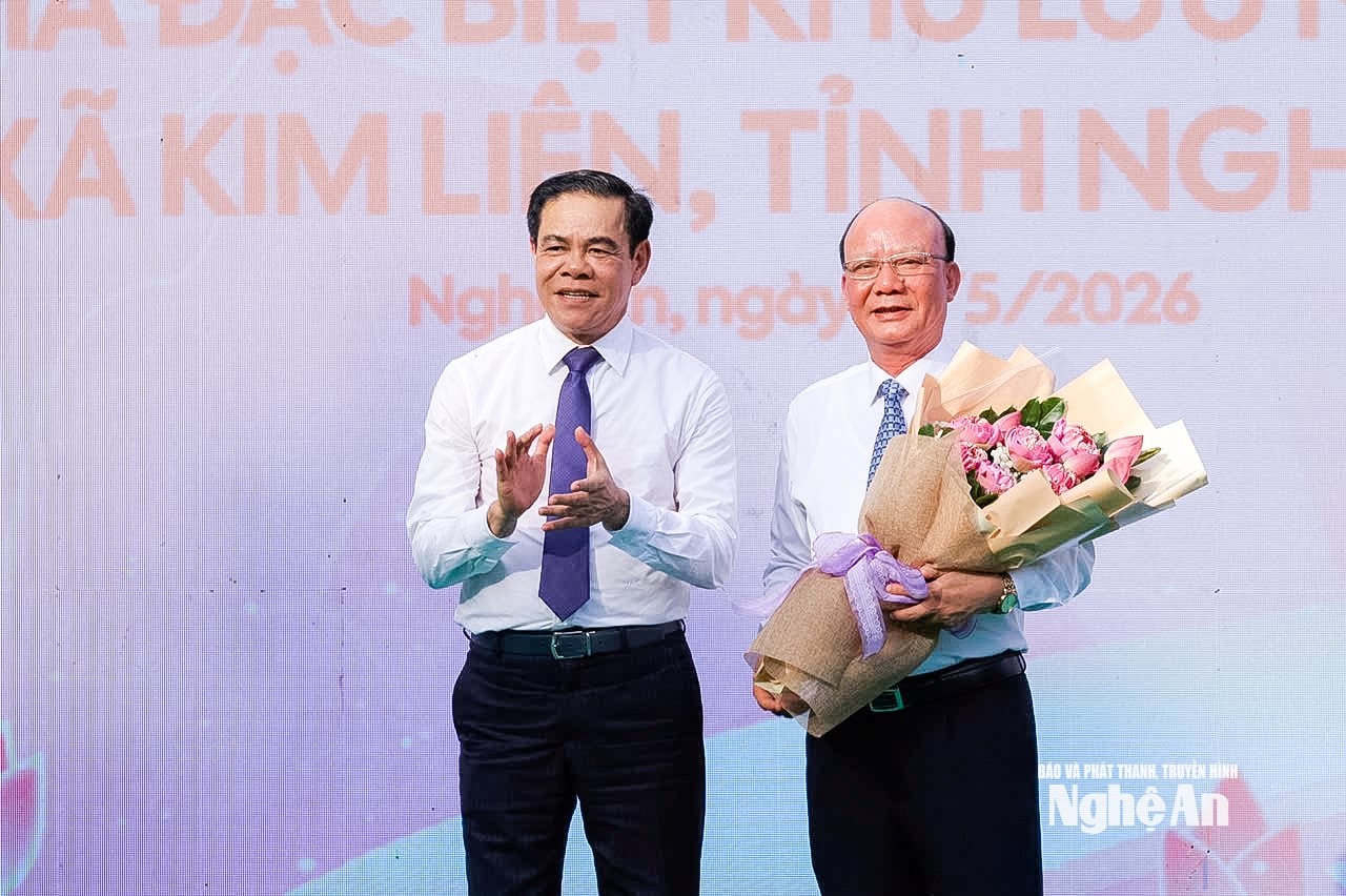 ảnh trao quà