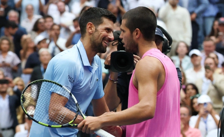 Xếp hạng của Djokovic và Alcaraz lung lay dữ dội sau mùa giải đất nện