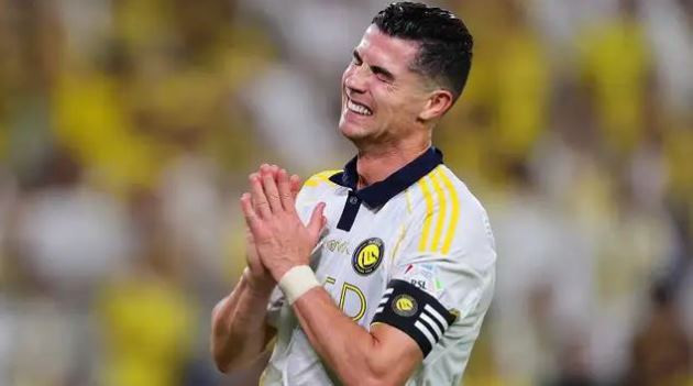 Cristiano Ronaldo bật khóc sau khi giành chức vô địch Saudi Pro League cùng Al Nassr ở tuổi 41.