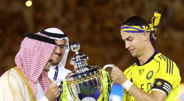 Siêu sao người Bồ Đào Nha hưởng niềm vui chiến thắng và sẵn sàng cho kỳ World Cup thứ 6 trong sự nghiệp.