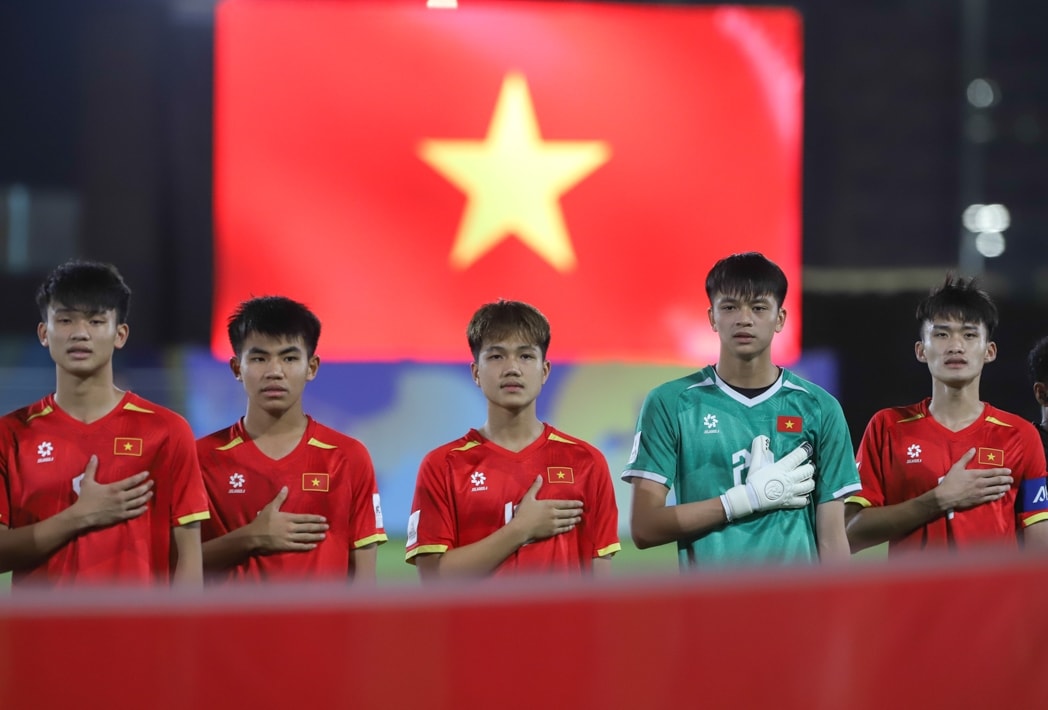 U17 Việt Nam tập luyện chuẩn bị cho vòng chung kết World Cup U17 năm 2026.