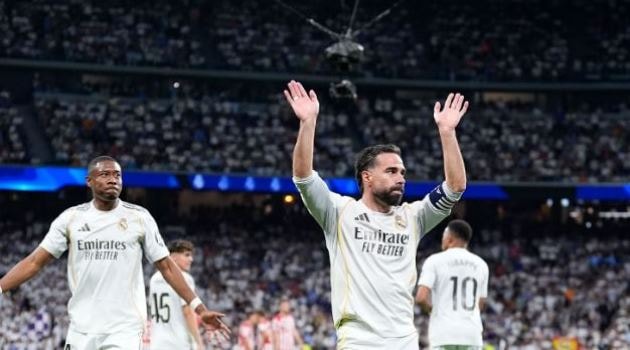 Real Madrid 4-2 Athletic Club: Dani Carvajal nghẹn ngào chia tay Bernabeu