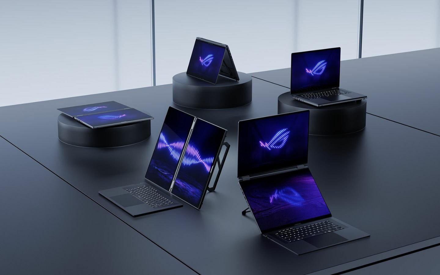 Cổng kết nối trên laptop ROG Zephyrus Duo