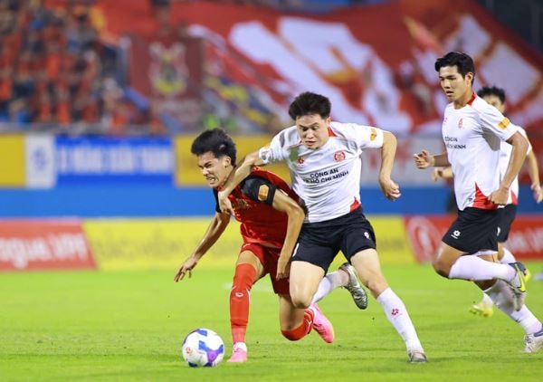 Câu lạc bộ Ninh Bình nỗ lực tìm lại sự ổn định để bảo vệ vị trí thứ 3 chung cuộc.