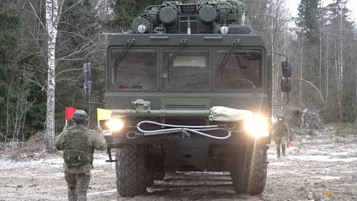 Binh sĩ Nga triển khai hệ thống Oreshnik tại Belarus cuối năm 2025.