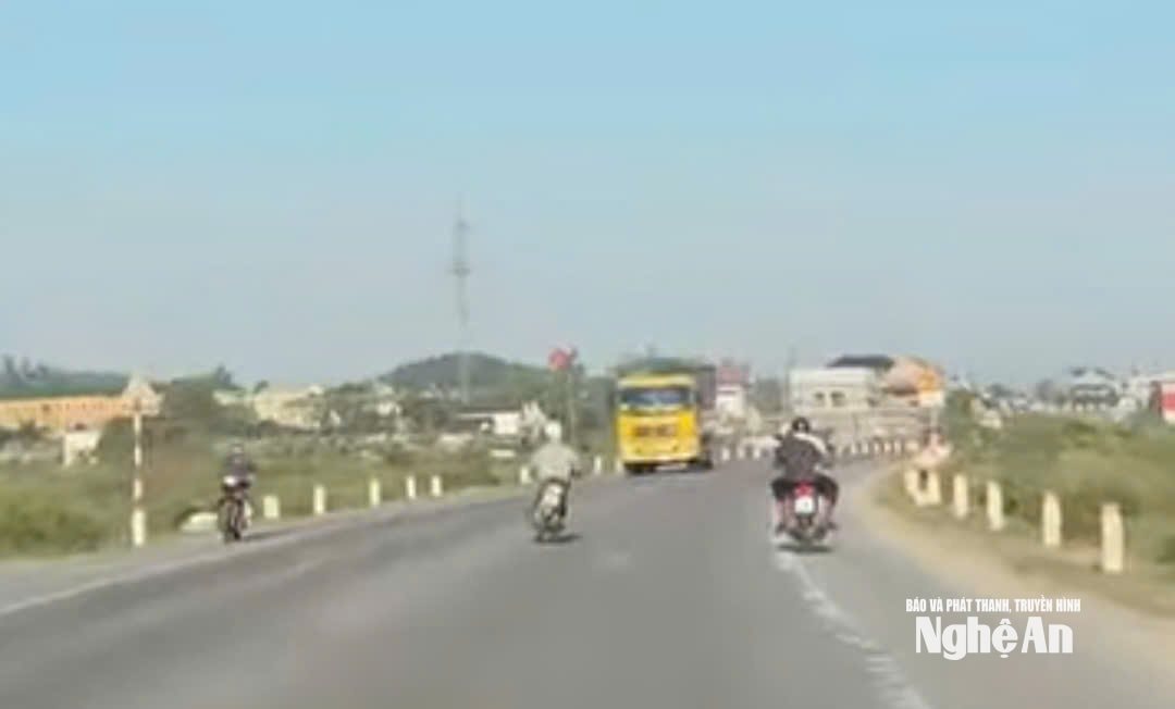 1.ảnh pv