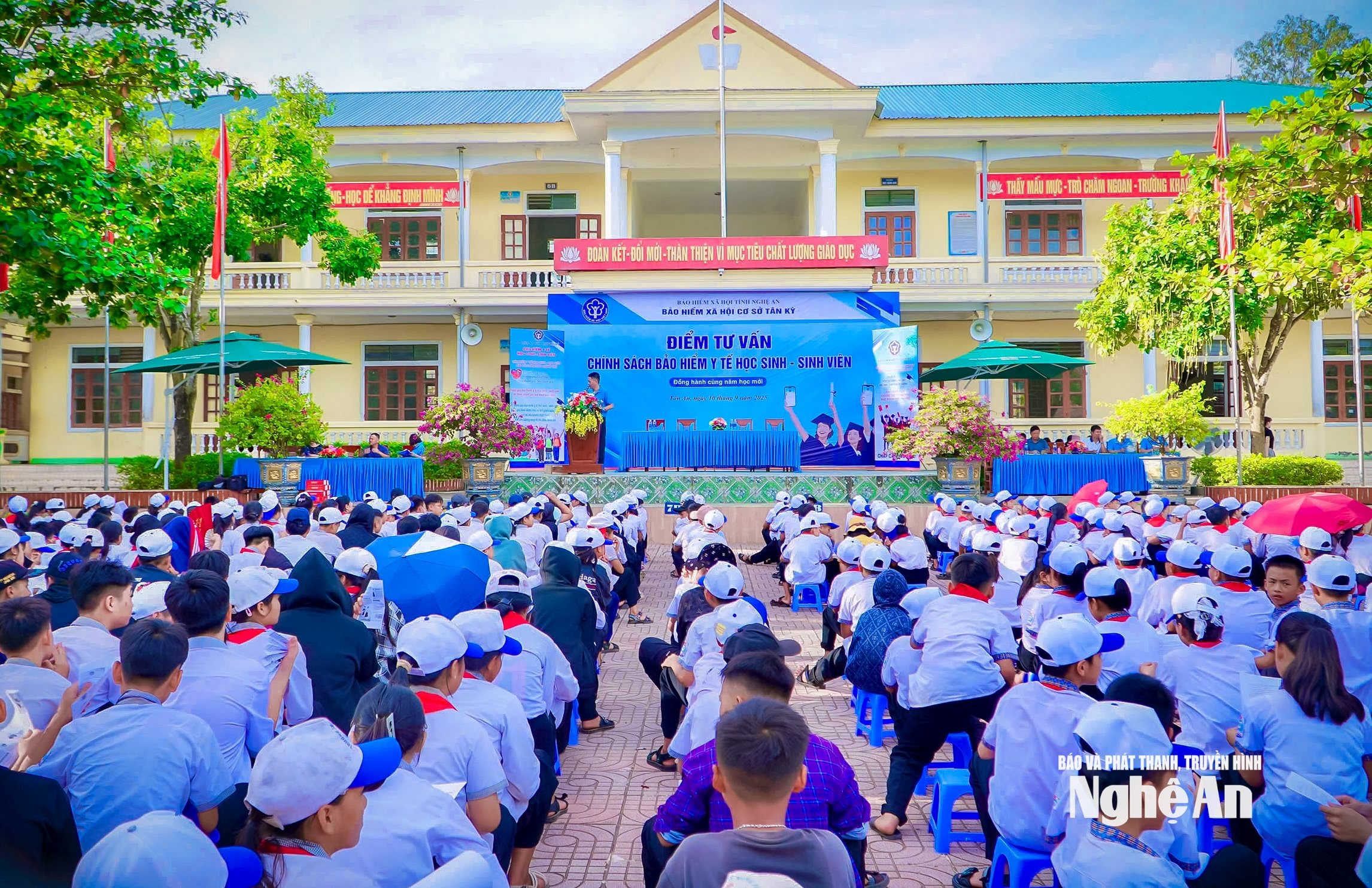 Ảnh Tư liệu (1)