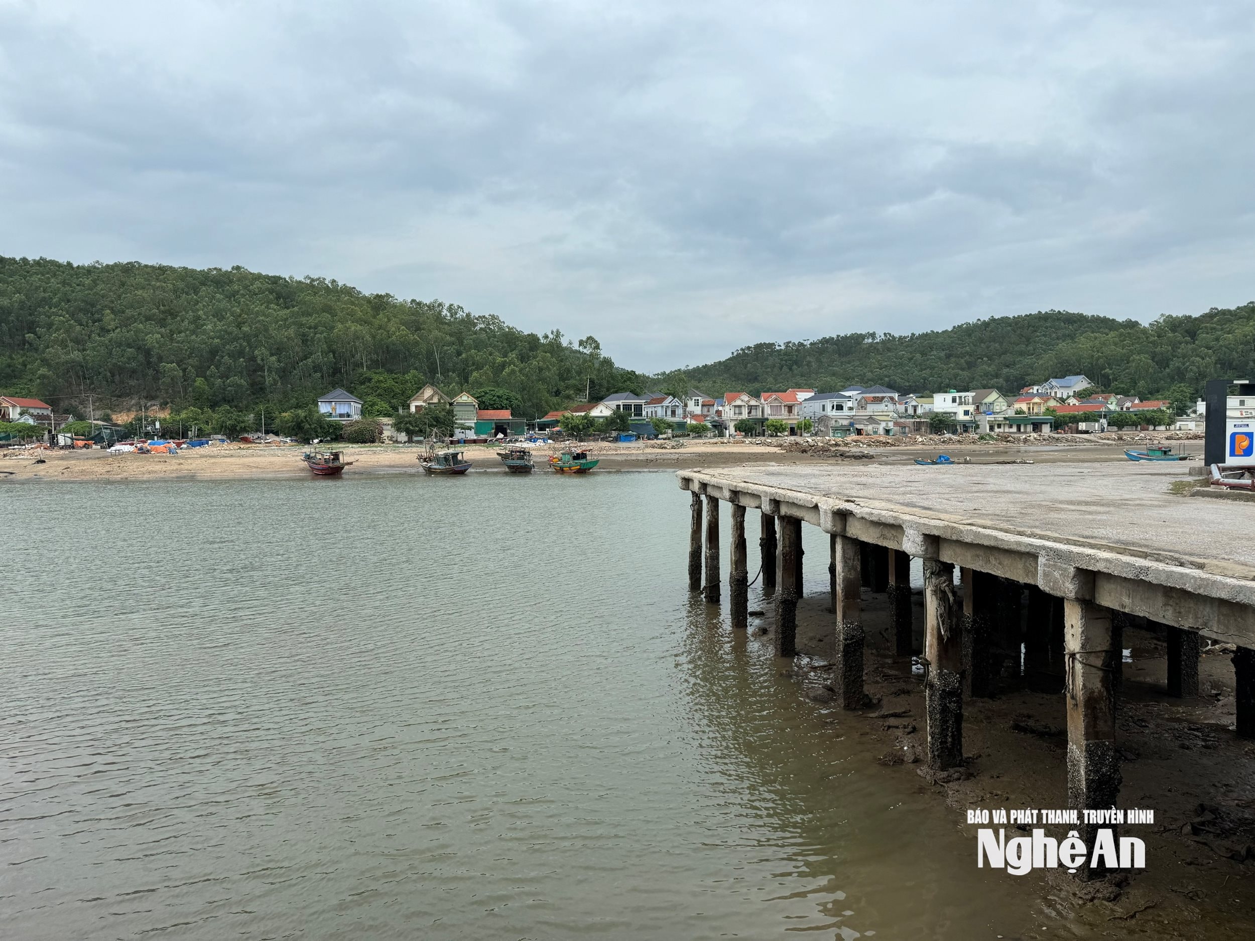  Cảng Lạch Quen