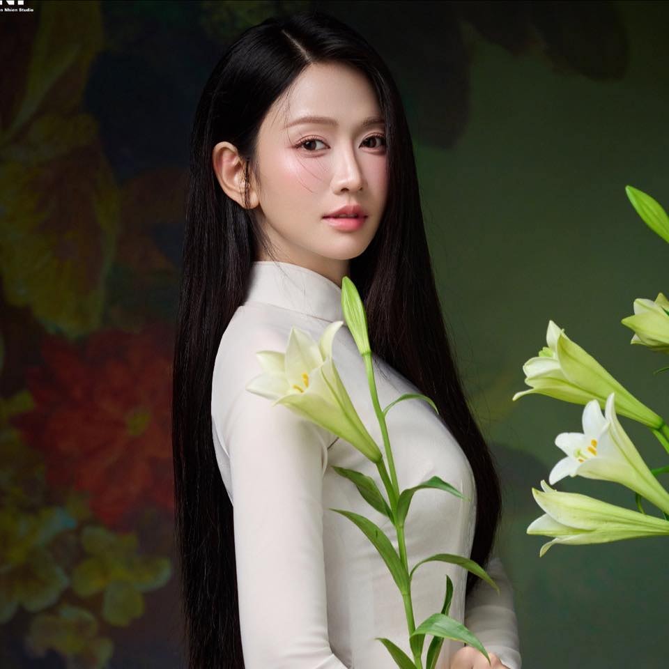 Lê Bống từng là hiện tượng mạng nổi tiếng trên TikTok với các nội dung về giải trí và tập gym.