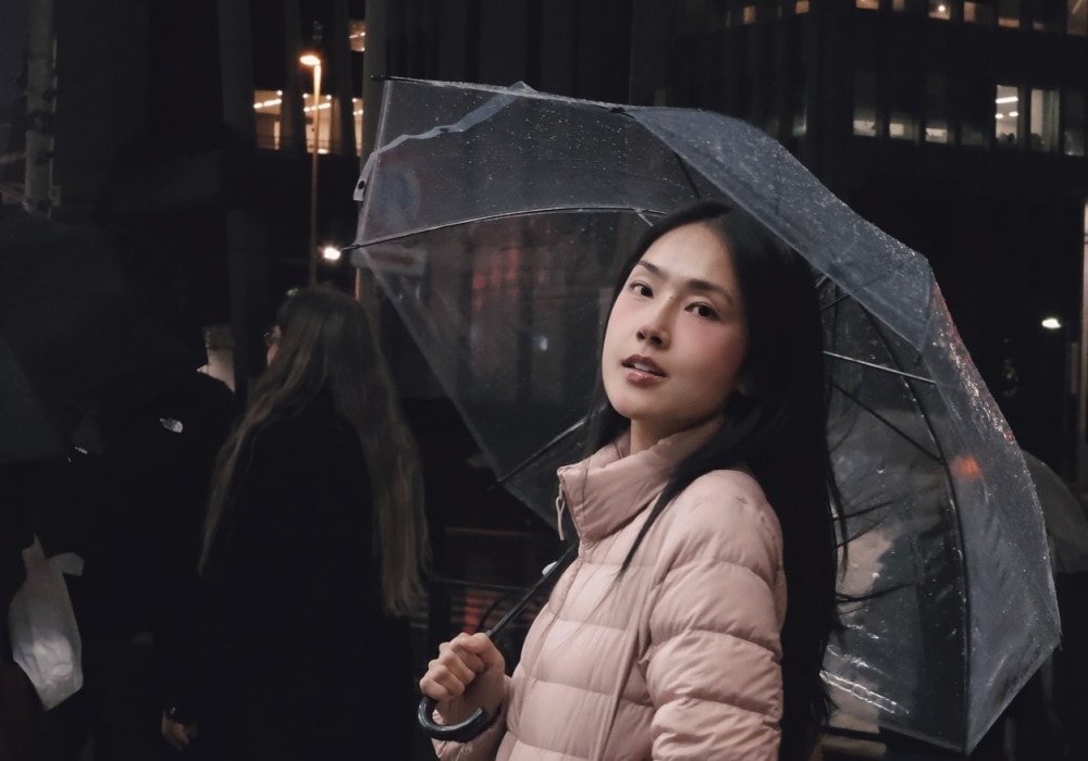 Misoa Kim Anh trong vai trò MC truyền hình