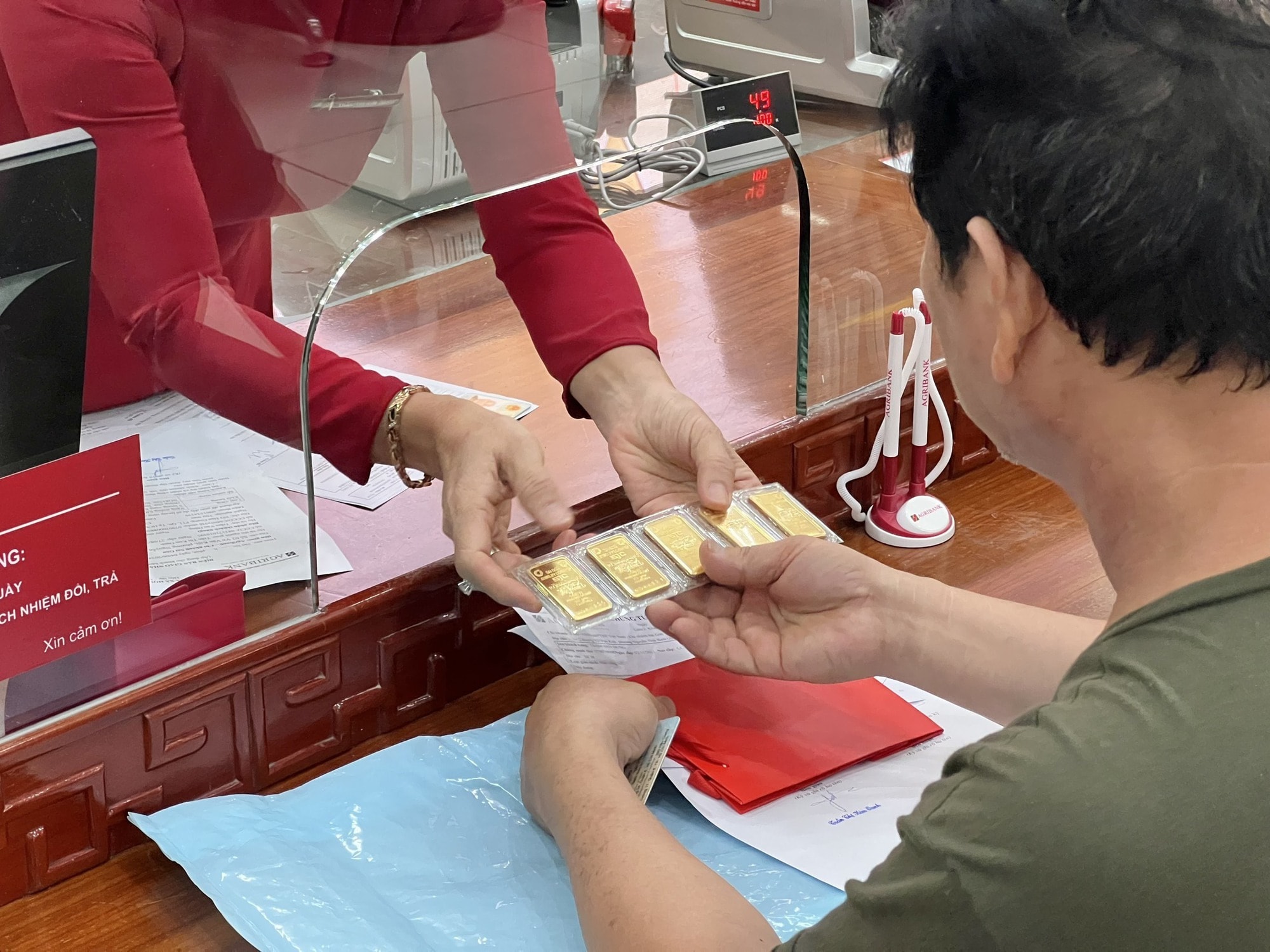 Giá vàng chiều nay 30 5 2026 Giá vàng SJC, nhẫn 9999 và giá vàng thế giới