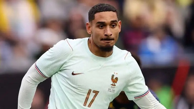 Trung vệ Maxence Lacroix của Crystal Palace đang lọt vào tầm ngắm của nhiều ông lớn.