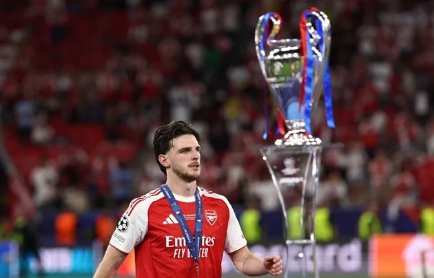Rice và các đồng đội tại Arsenal trong trận chung kết Champions League
