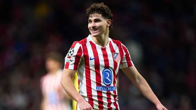 Julian Alvarez ưu tiên gia nhập Barcelona trong kỳ chuyển nhượng hè.