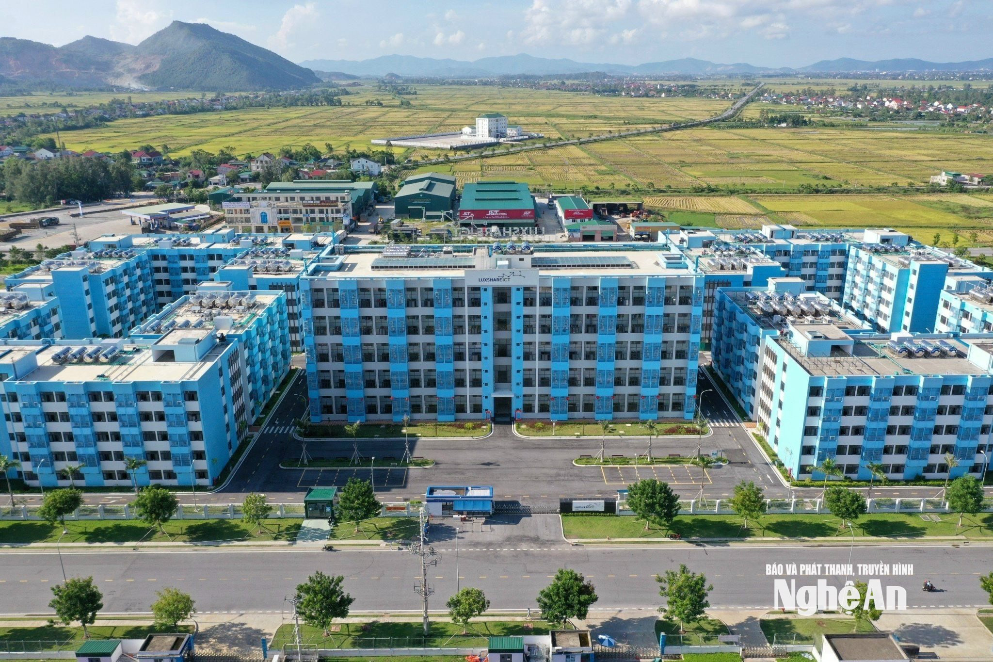 Ký túc xá Nhà máy Luxshare-ICT Nghệ An ở Khu công nghiệp VSIP Nghệ An. Ảnh Trân Châu
