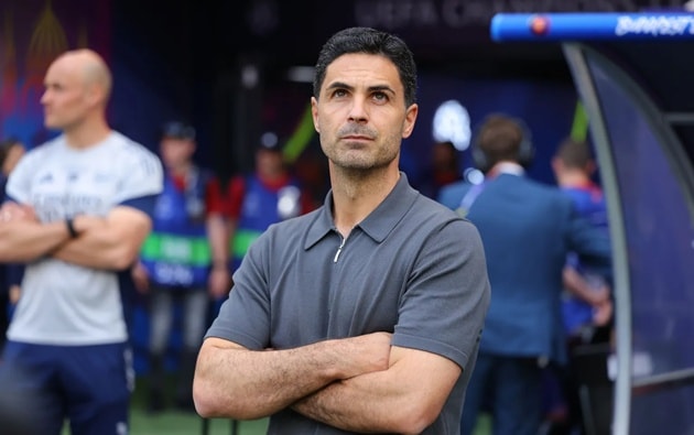 HLV Mikel Arteta cần nâng cấp hàng công Arsenal sau mùa giải trắng tay tại đấu trường châu Âu