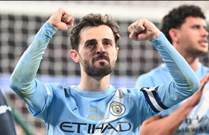 Sự linh hoạt trong lối chơi giúp Bernardo Silva trở thành phương án xoay tua chất lượng tại Barcelona.