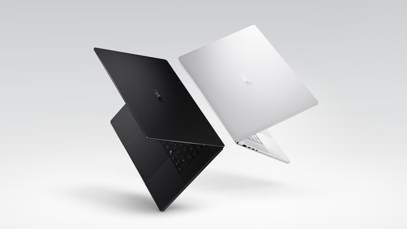 Cận cảnh thiết kế siêu mỏng của ASUS ProArt P16