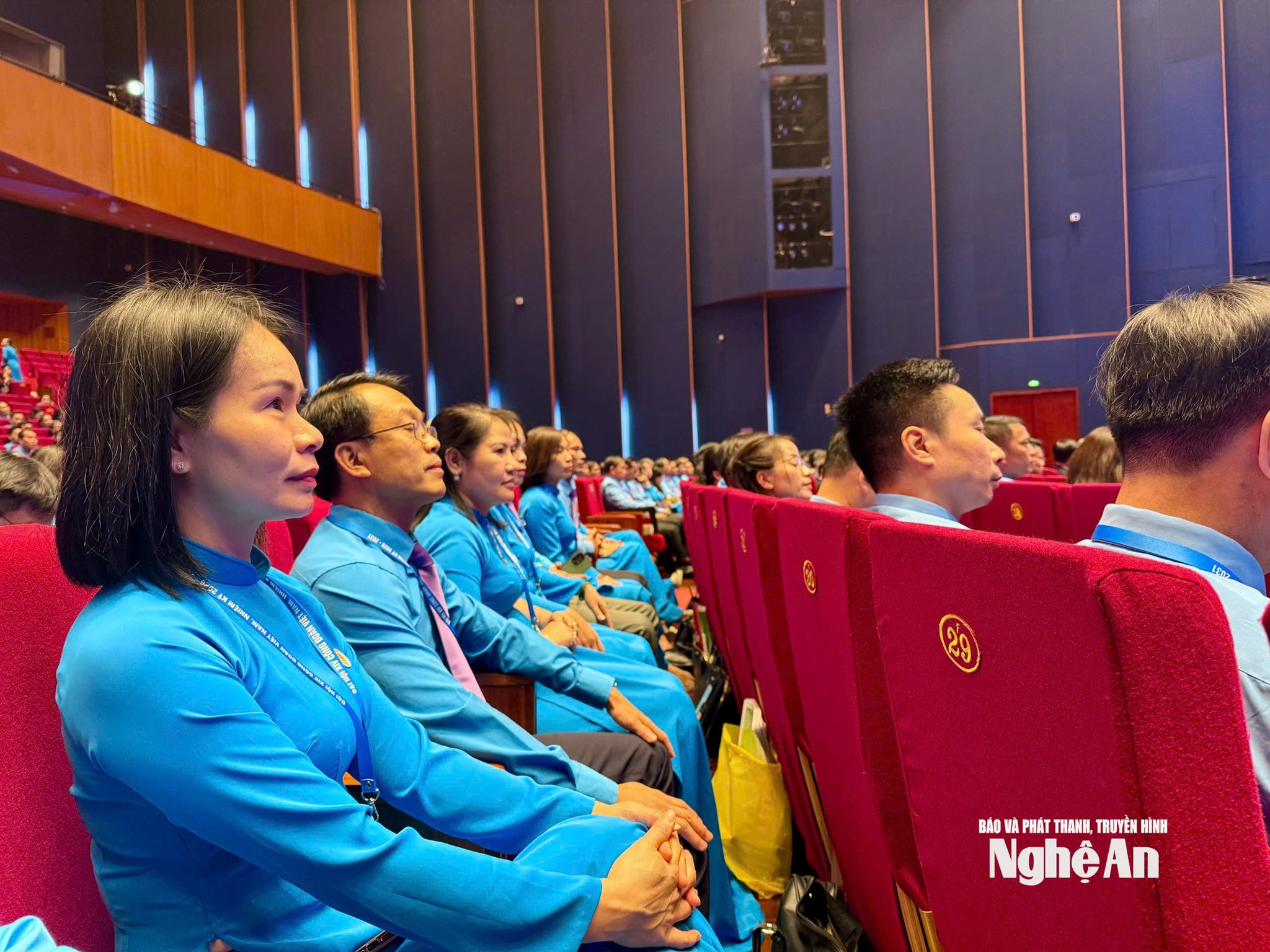 Đoàn đại biểu Nghệ An dự đại hội. Ảnh An Nhân