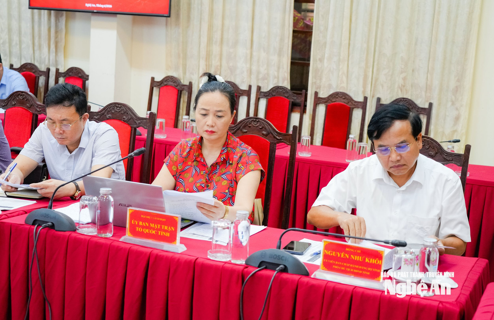 bna_-chi-huong.jpg