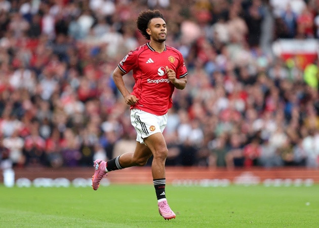 Tương lai của Joshua Zirkzee tại Manchester United sẽ quyết định khả năng chiêu mộ Igor Thiago.