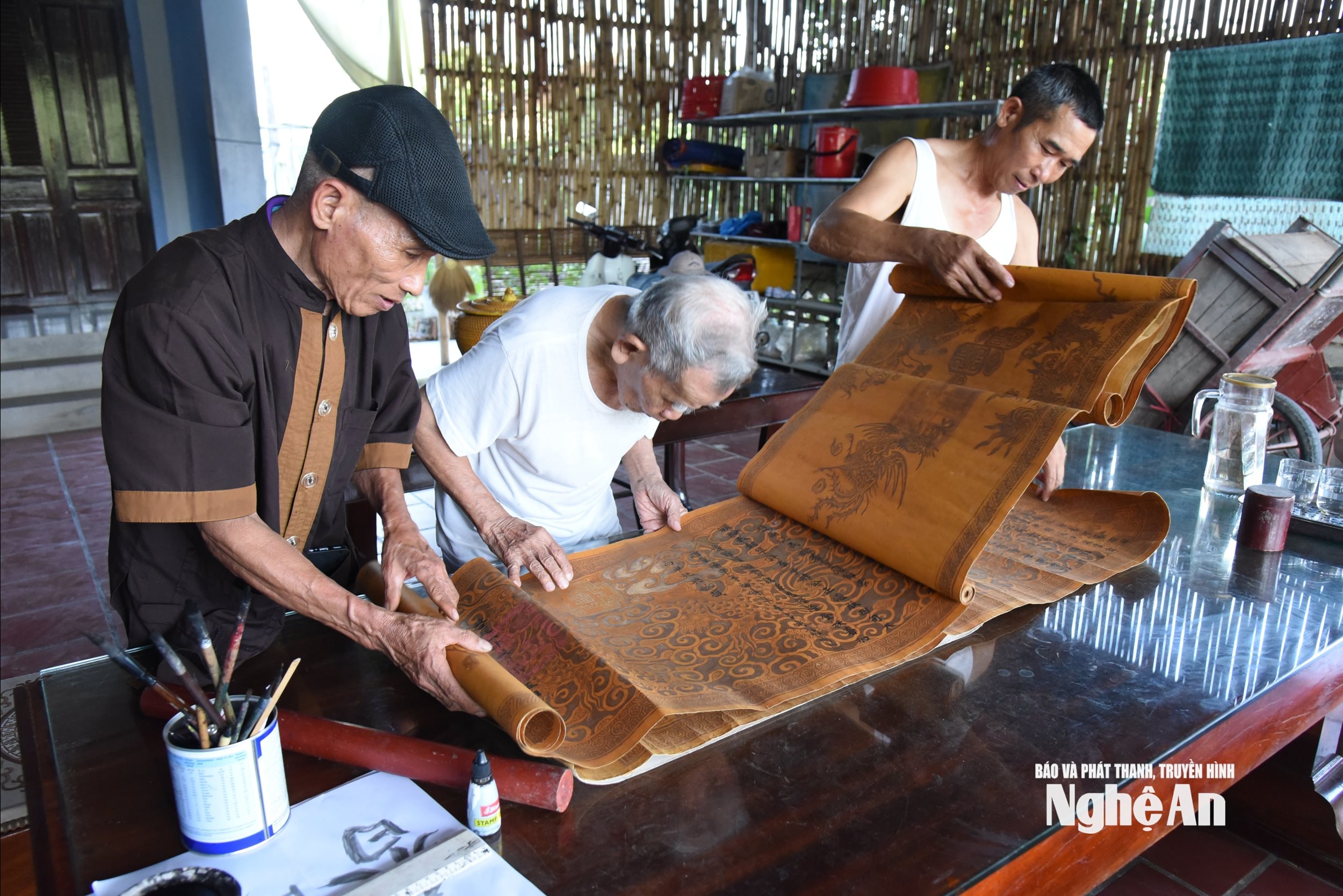  thay ảnh 7