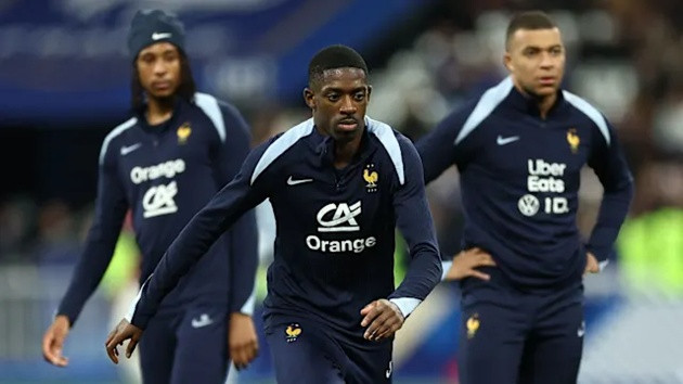Ousmane Dembele và Kylian Mbappe trong màu áo đội tuyển quốc gia